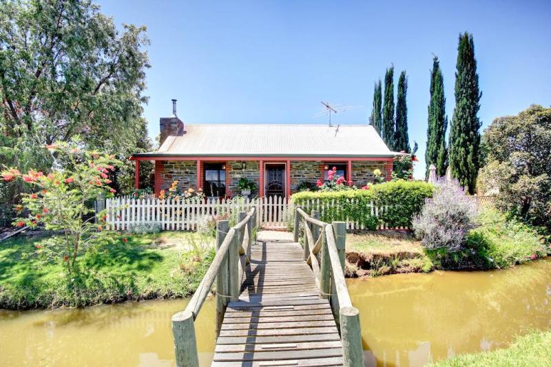 สโตนเวลล์ คอทเทจ แอนด์ ไวน์ยาร์ด Villa Barossa Valley ภายนอก รูปภาพ